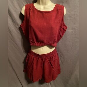 🎀 NWOT women’s Medium cropped shorts outfit Linen Brick red